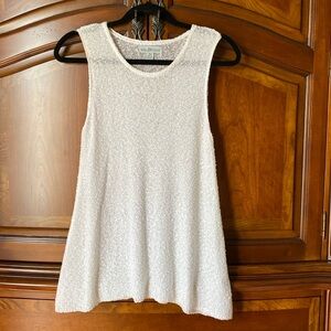WindiRiver white colored crochet knit sleeveless top, XS.